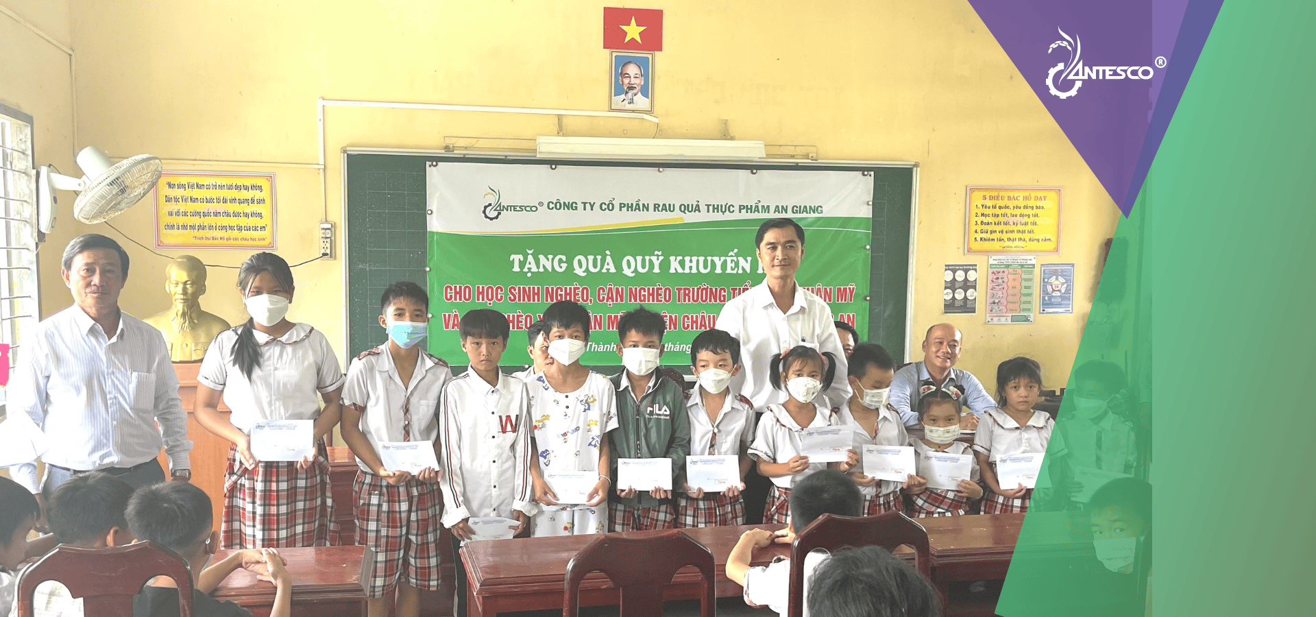 Ban lãnh đạo Antesco tặng Quà Quỹ Khuyến học tại huyện Châu Thành, Long An